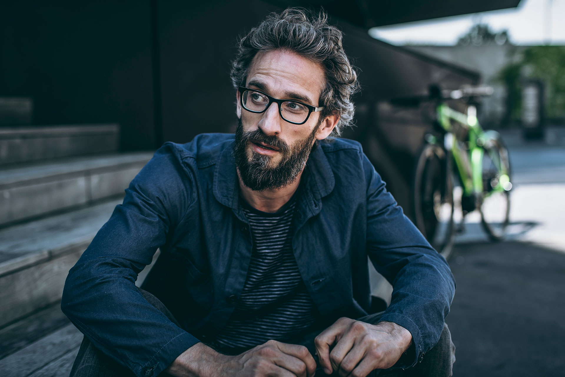 Fahrradfahrer Stadtfahrrad Urban Portrait Michael Müller Wien Österreich