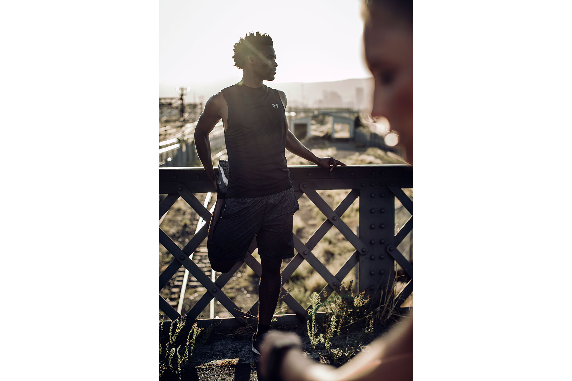 Sport Fotograf Dehnen Fitness Outdoor Running Gegenlicht Frankfurt