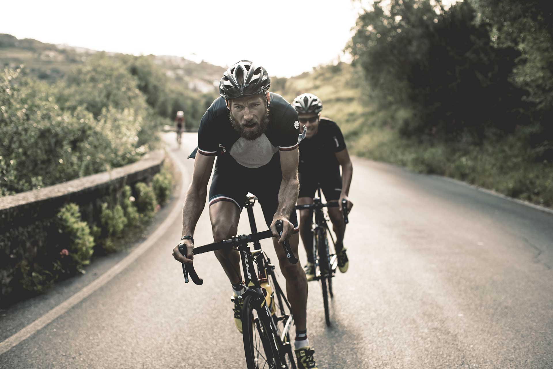 Fotograf Rennrad Sport Aktion Fahrrad Mailand Wiegetritt Deutschland Berlin 