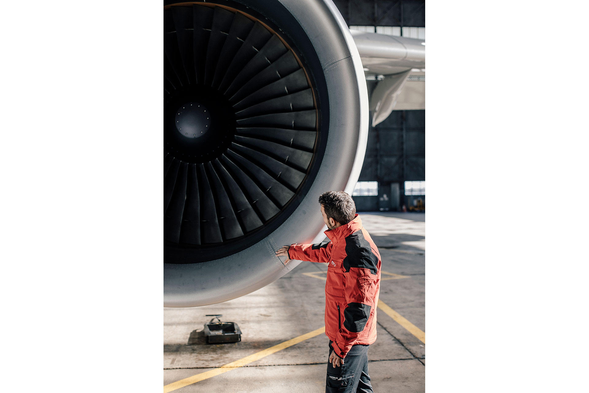 Industriefotograf Werbung Michael Müller Iberia People Fotoproduktion Frankfurt Flughafen