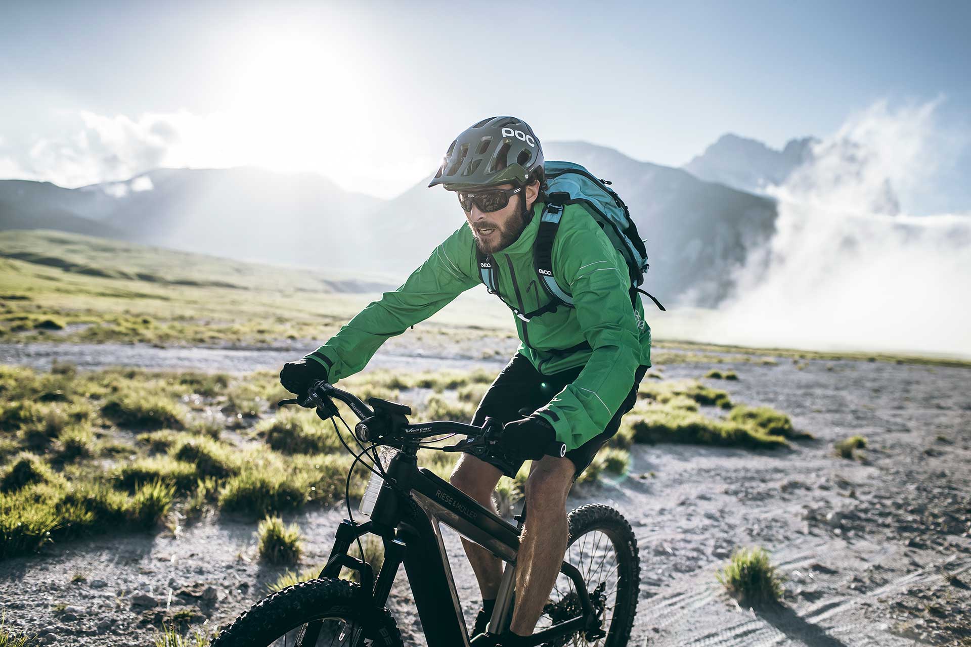 Ebike Riese Müller Berge Wolken Outback Sport Fotograf Michael Müller