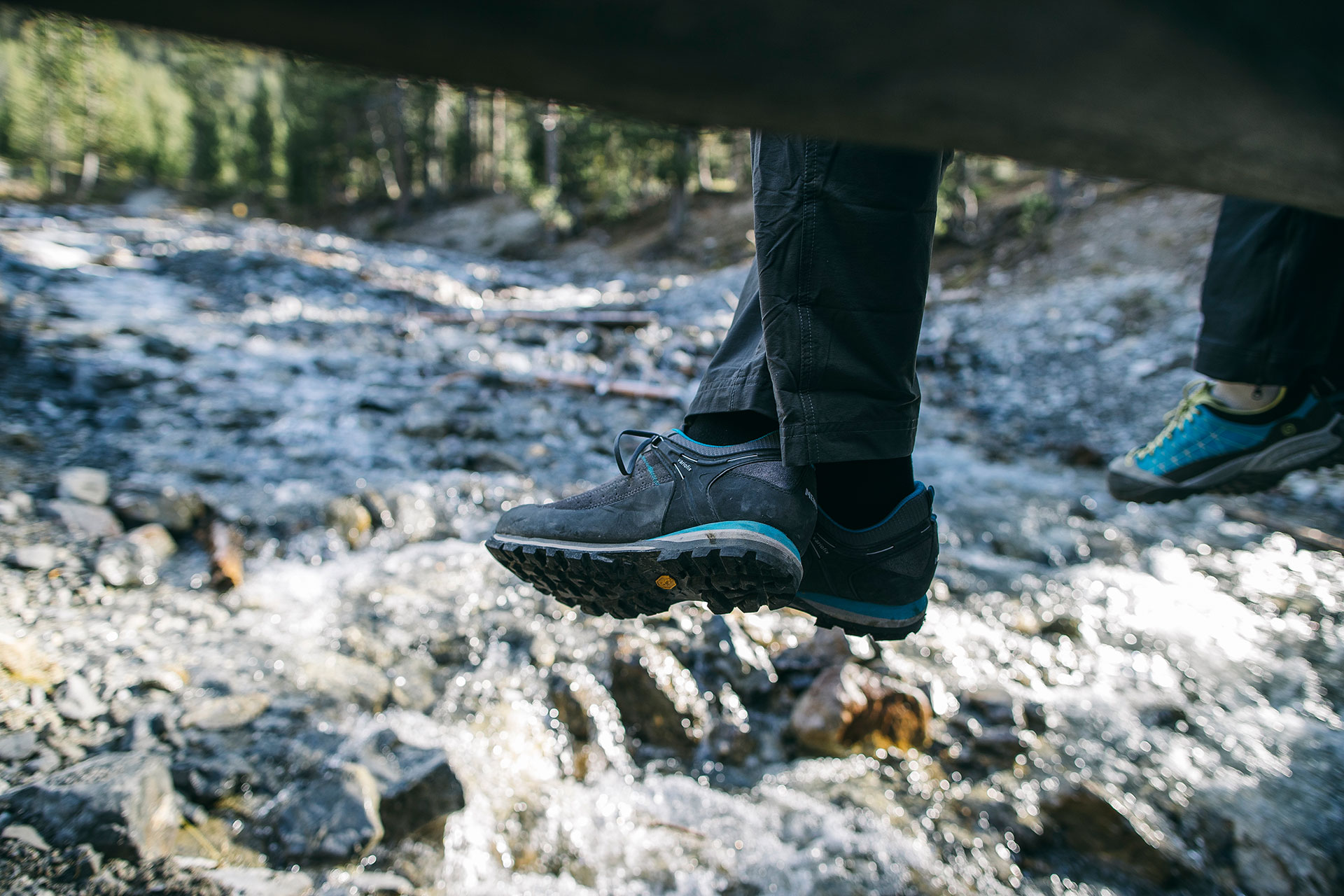 Detail Sportbekleidung Outdoor Sport Fitness Wandern Katalog Berge Stuttgart