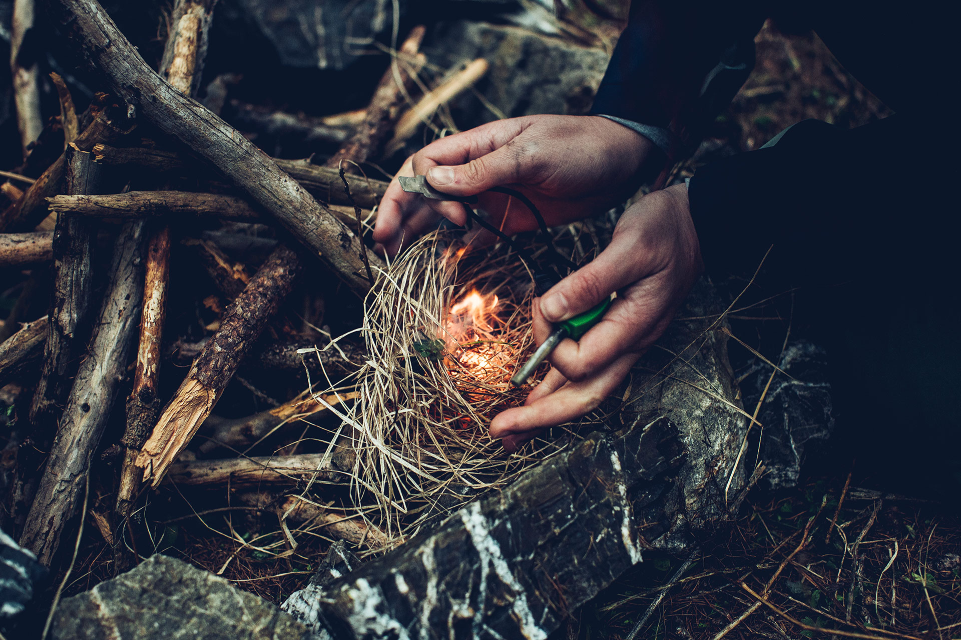 Feuer Campen Lifestyle Berlin Mountainbike Sport Fotograf 