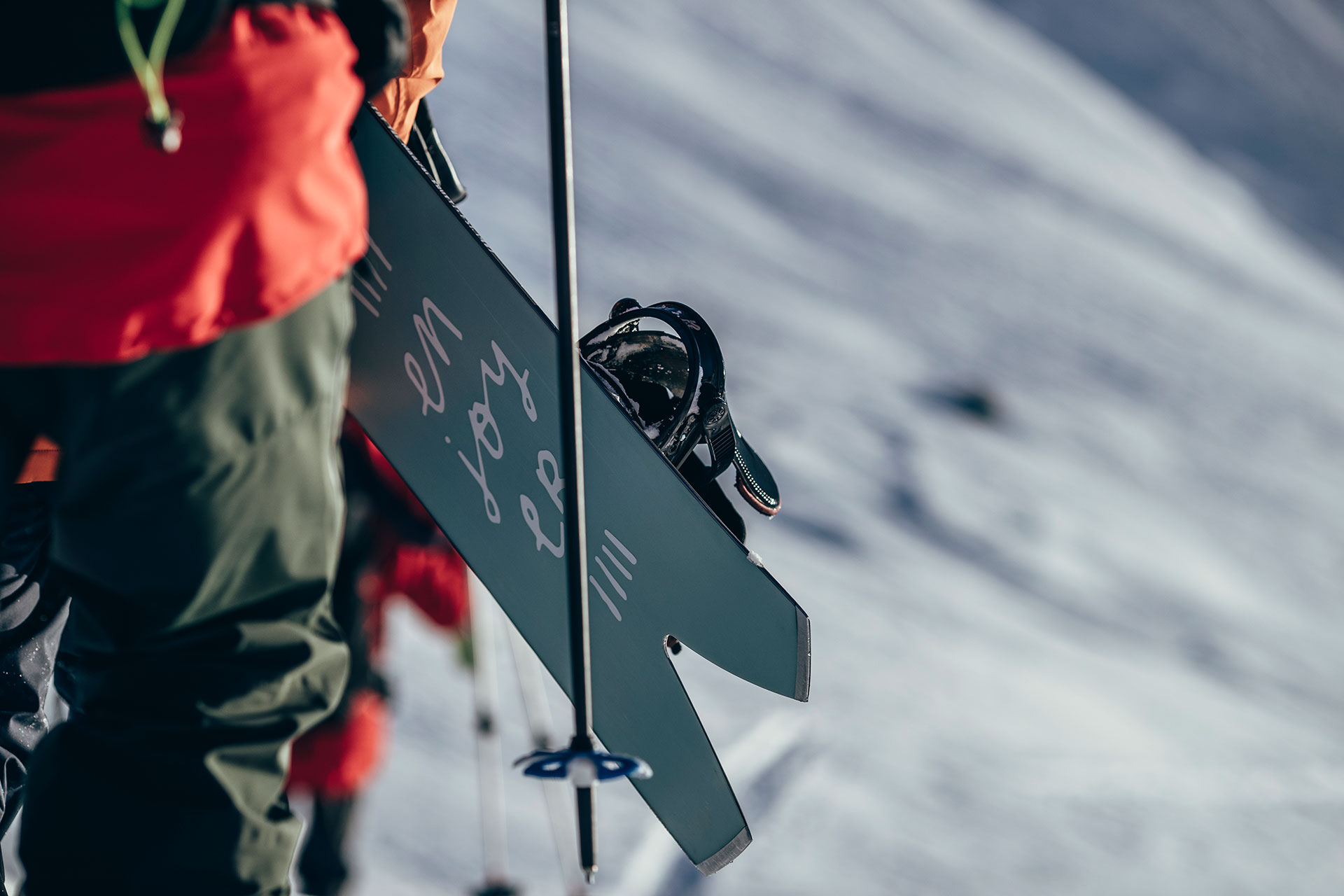 Maloja Winterbekleidung Lifestyle Snowboard Fotograf Michael Müller Winter Frankfurt Deutschland