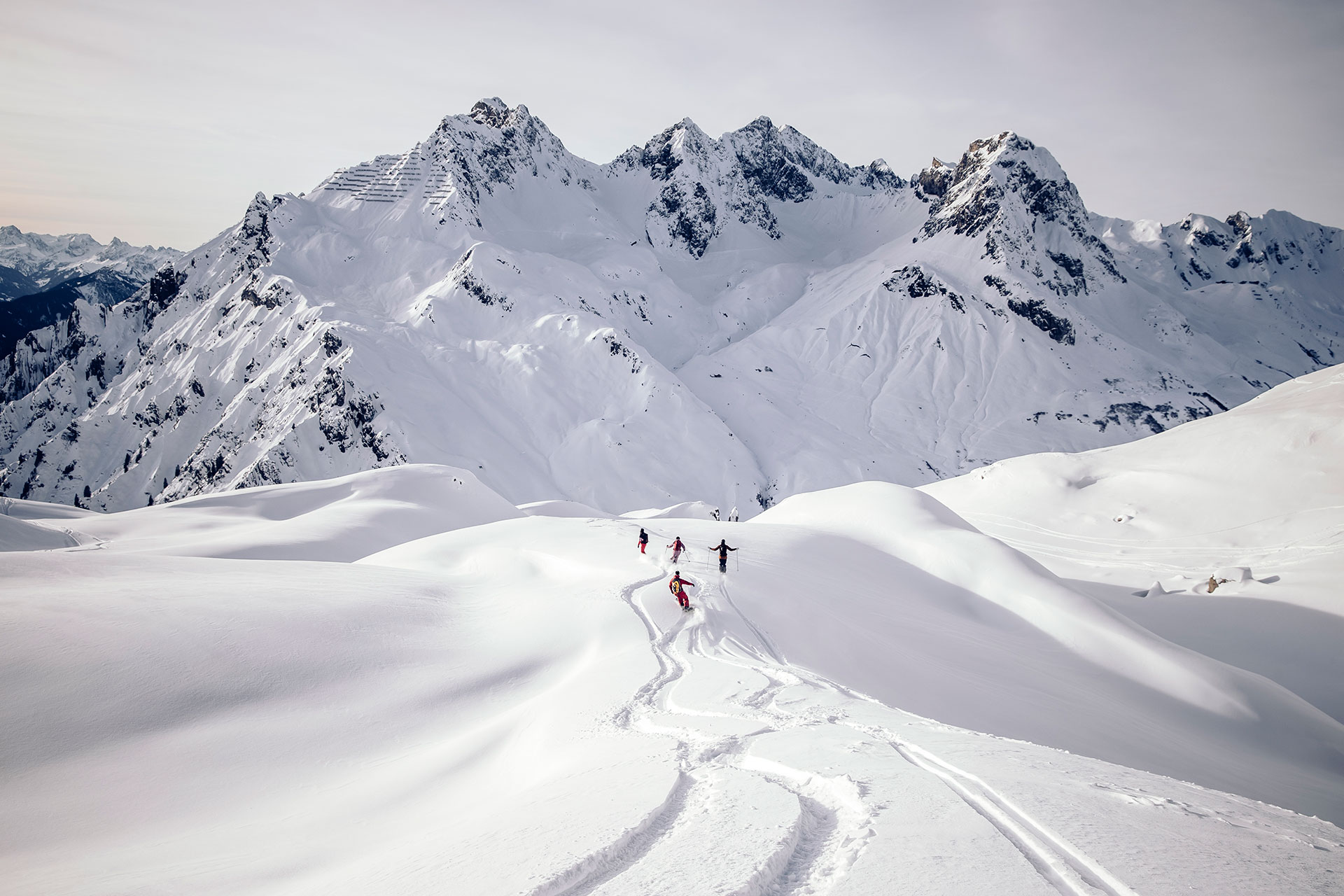 Ski Freeride Fotograf Powder Tiefschnee Deutschland Berlin Snowboard Tour Alpen
