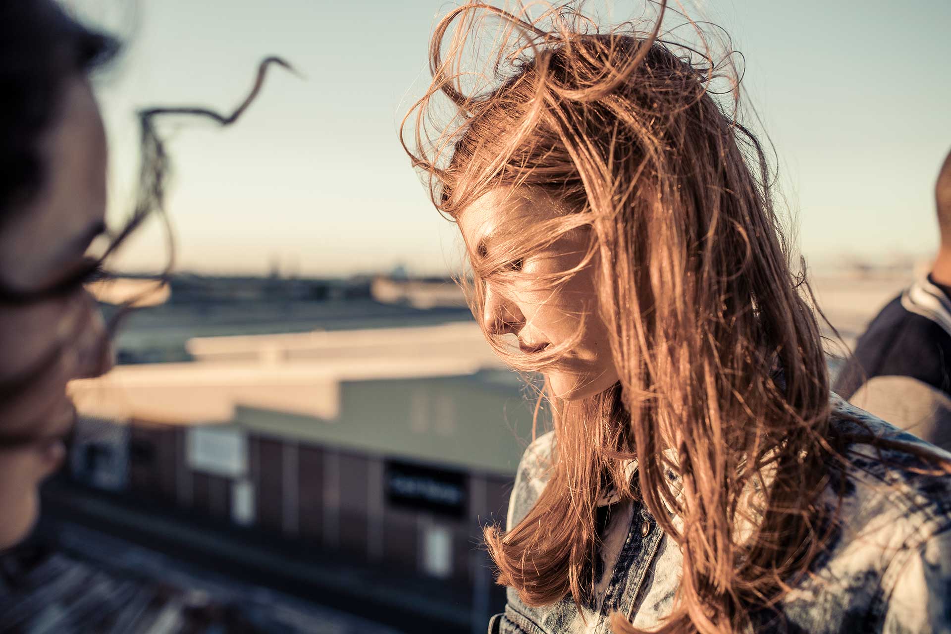 Lifestyle People Wind Rooftop Kapstadt Models Girls Fotograf 