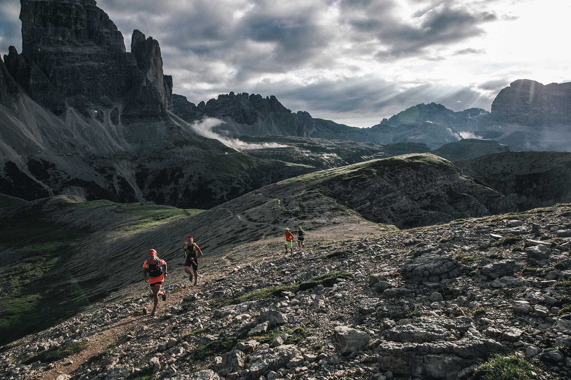 Sport Fotograf Trailrunning Berge Singletrail Dolomiten Zürich Schweiz